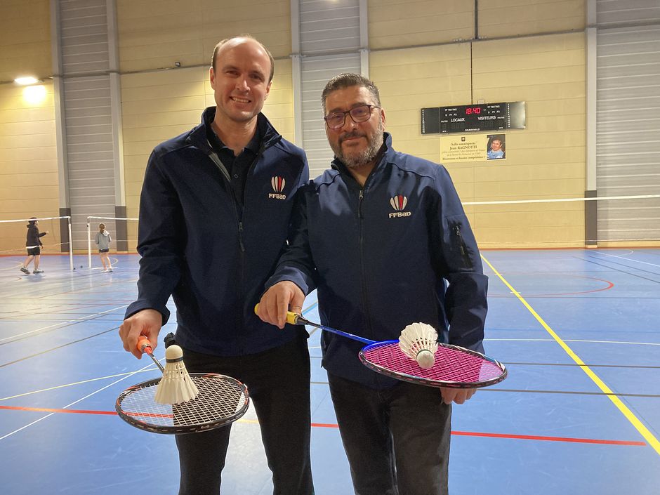 Frédéric Hattat et Miguel Matoso officieront lors des compétitions olympiques de badminton, du 27 juillet au 5 août. - Agrandir l'image, .JPG 1 Mo (fenêtre modale)
